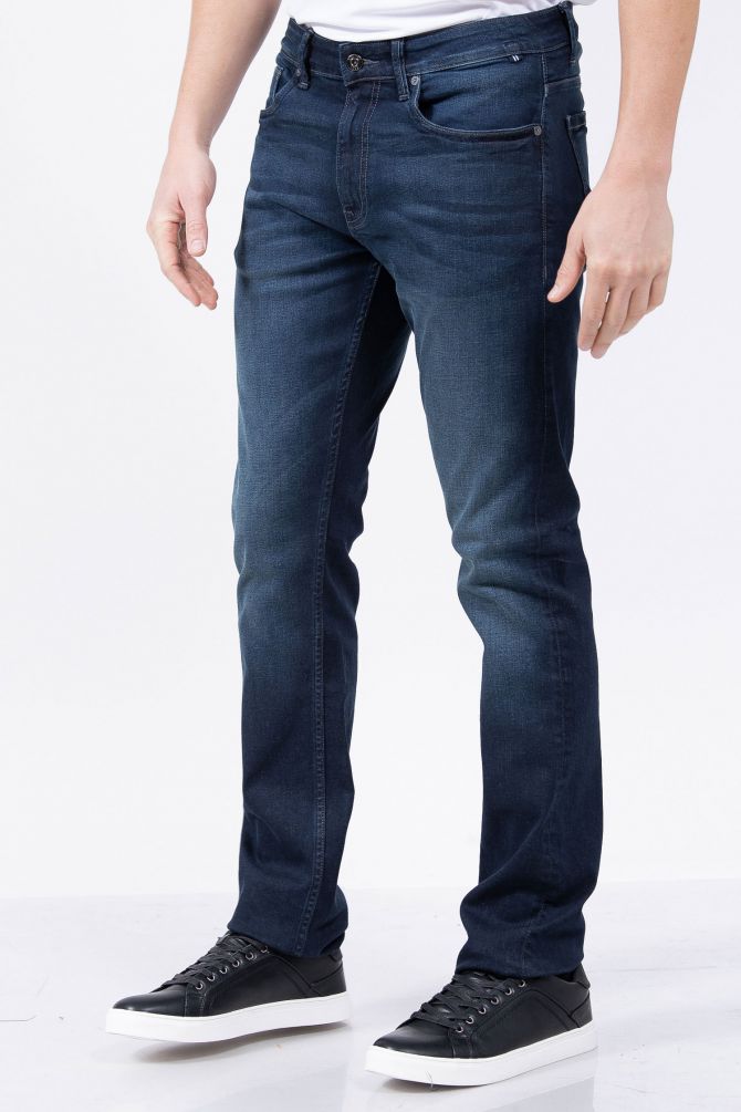 מכנסי ג’ינס SLIM FIT סטרץ’ בשטיפה כהה