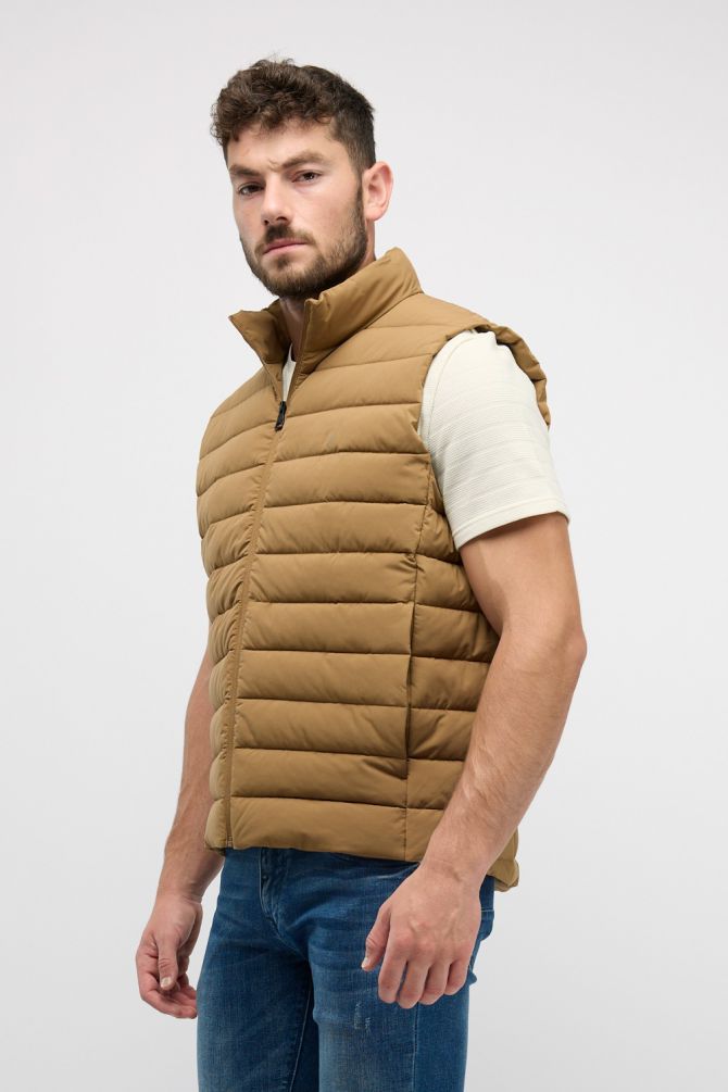 וסט NAUTICA קל משקל לגברים