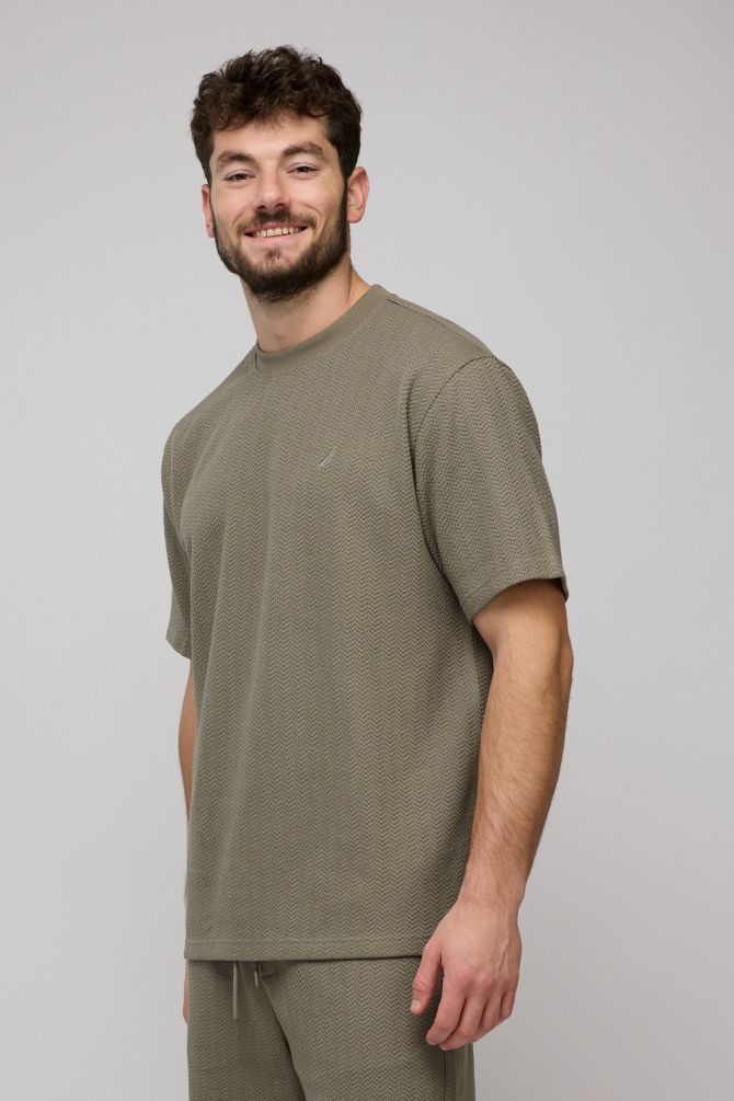 טי-שירט קצרה לגברים