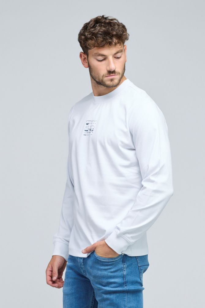 חולצת טי שירט ארוכה עם הדפס ”כתב מורס” לגברים