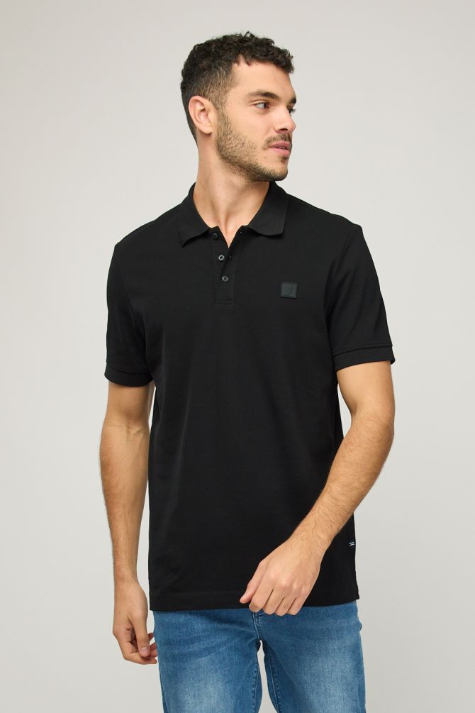 חולצת פולו קצרה לגברים