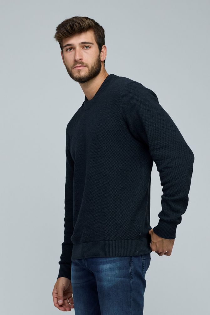 סוודר מסוגנן עם צווארון רחב ועגול לגברים