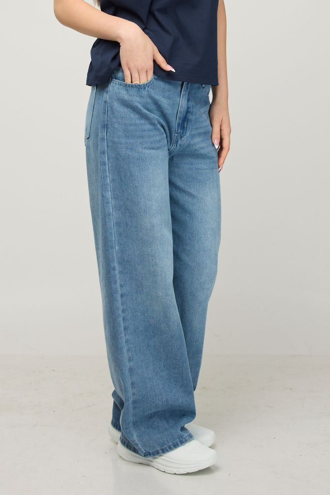 מכנסי ג’ינס ארוכים לנשים