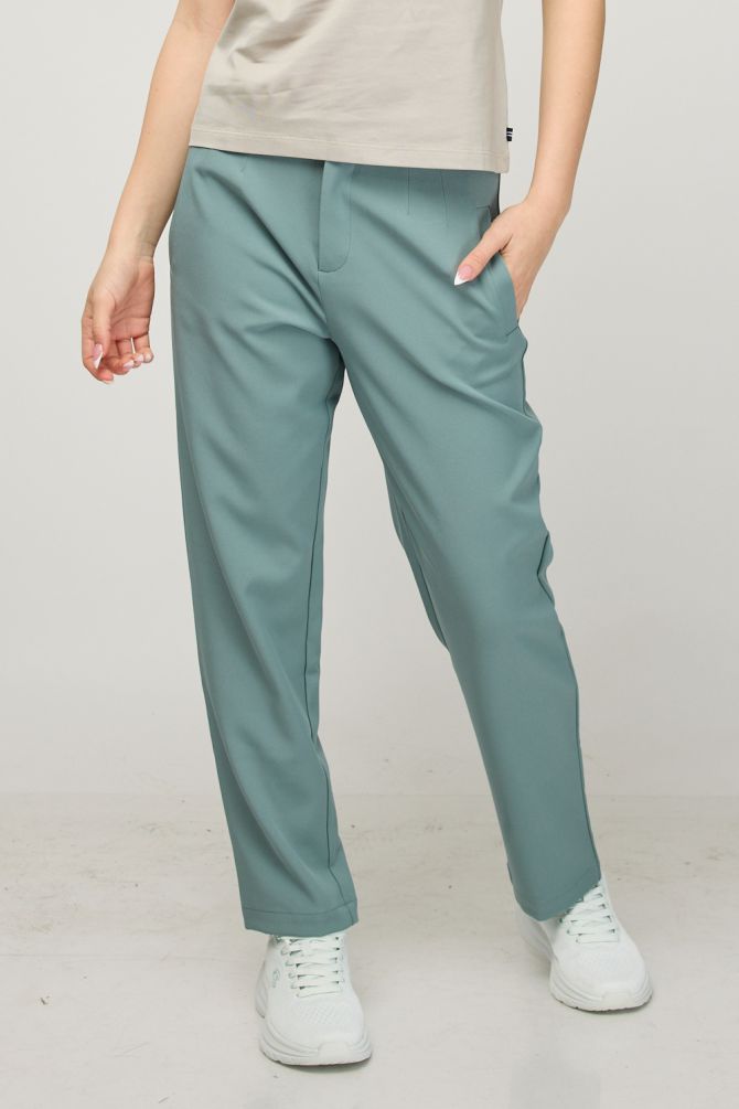 מכנסי בד ארוכים לנשים