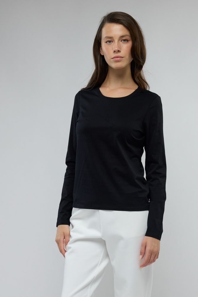 טי שירט בייסיק עם צווארון עגול לנשים