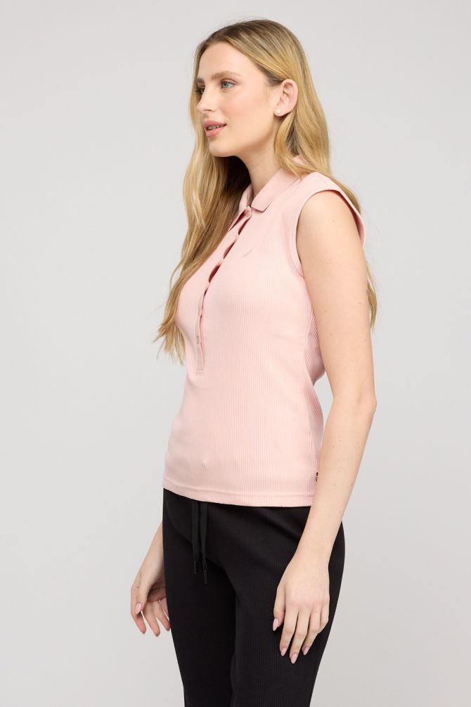 חולצת פולו קצרה לנשים