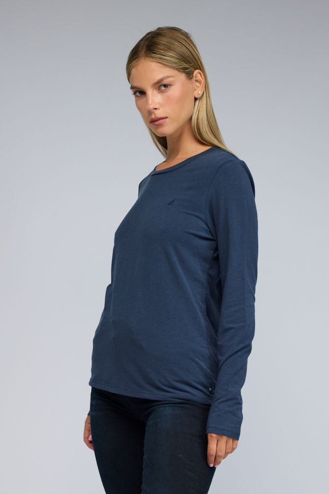 טי שירט Nautica ארוכה לנשים עם לוגו רקום