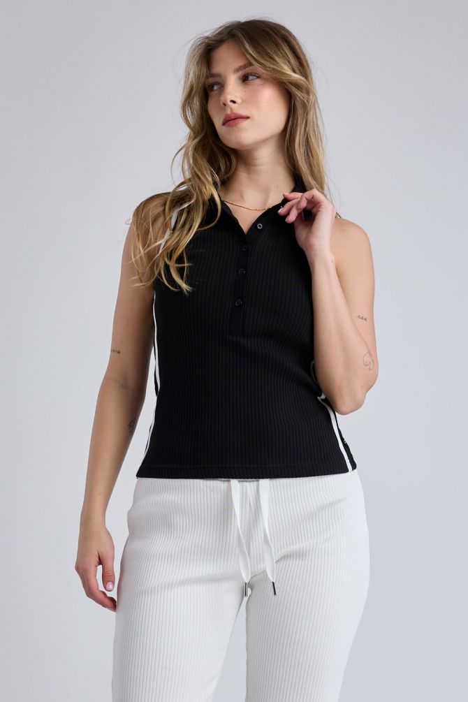 גופיית ריב בגזרת פולו Nautica לנשים