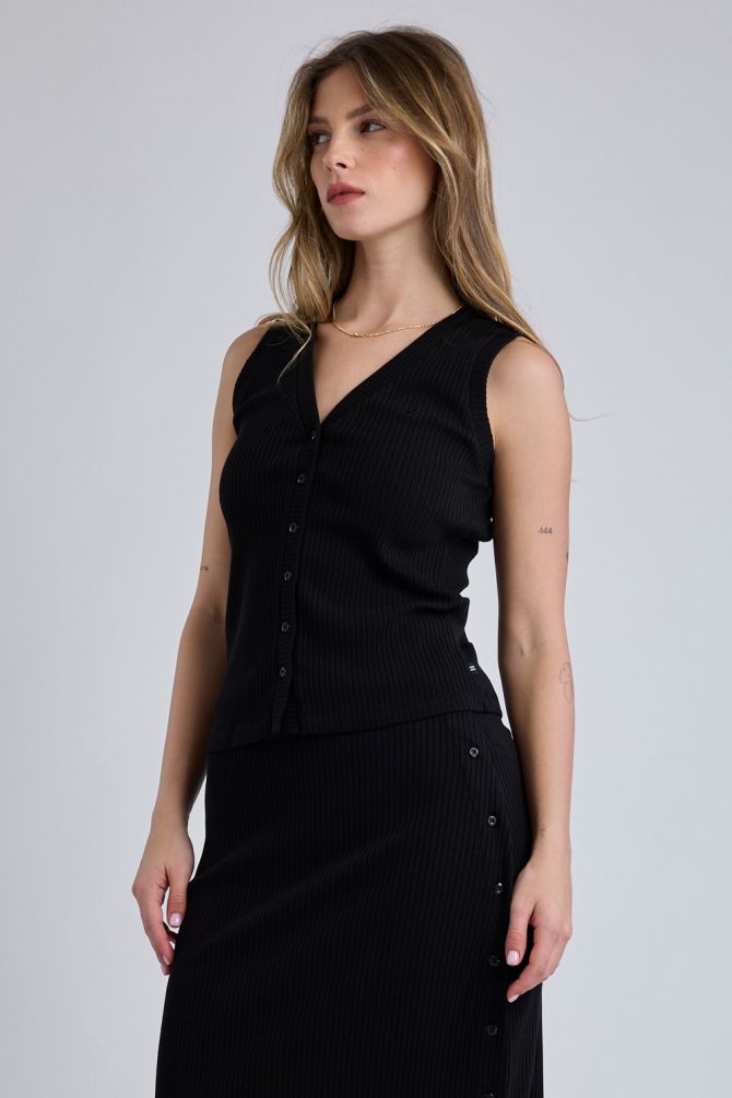 גופיית Nautica מבד ריב עם כפתורים לנשים