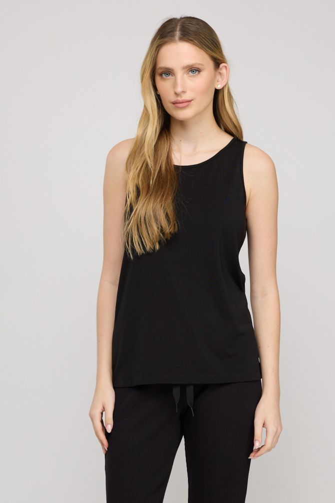 גופייה V קצרה לנשים