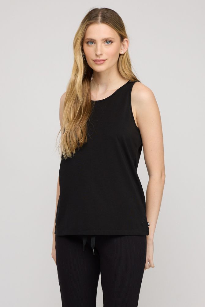 גופייה V קצרה לנשים