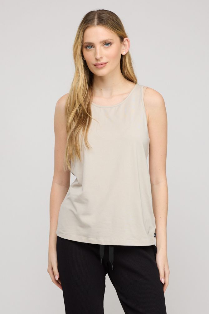 גופייה V קצרה לנשים