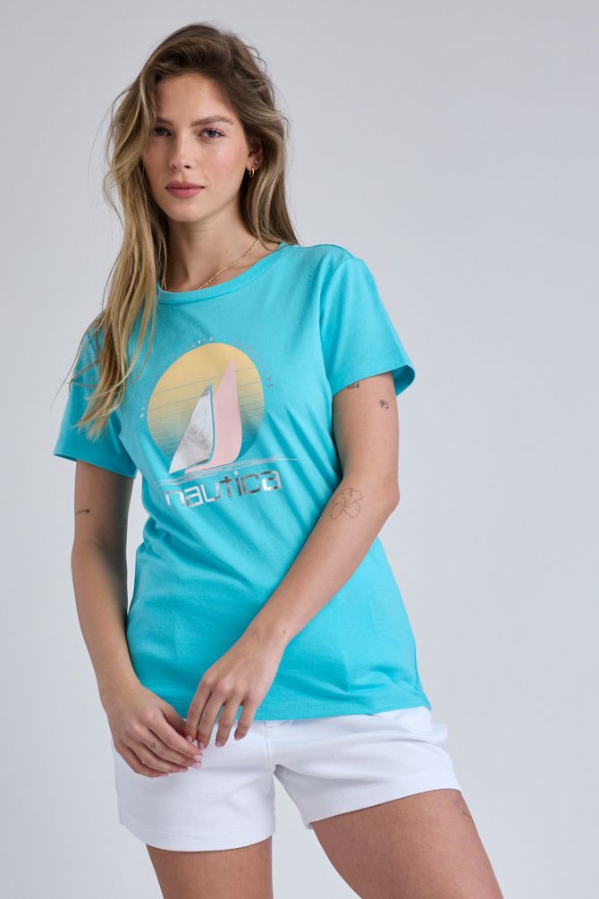 טי שירט קצרה עם הדפס Nautica לנשים