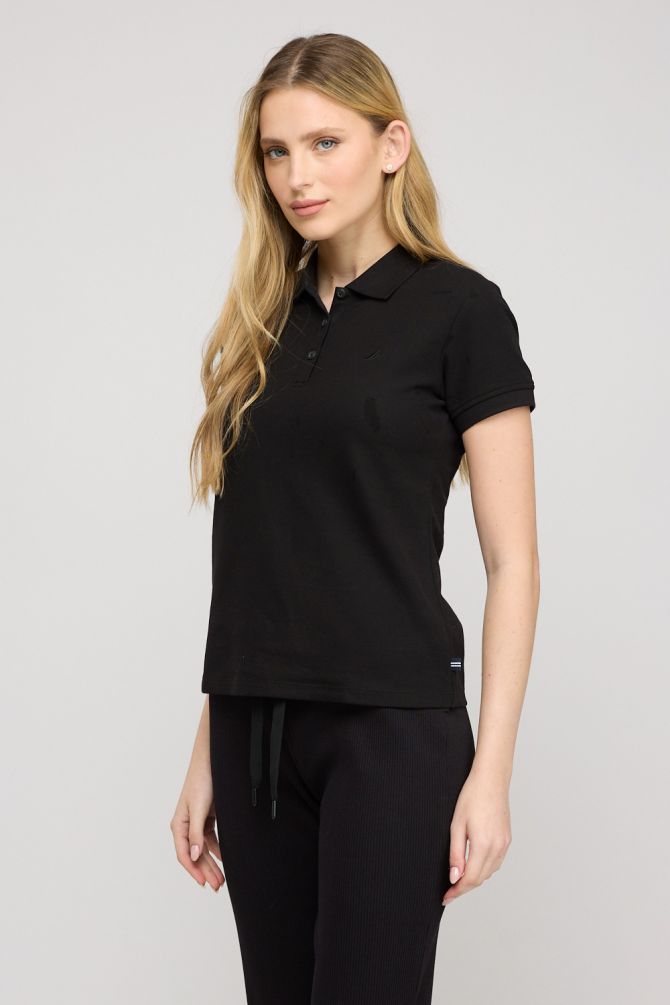חולצת פולו קצרה לנשים