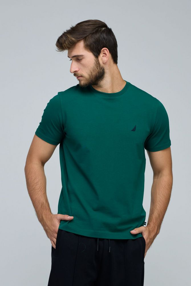 טי שירט בייסיק עם צווארון עגול ורקמת לוגו