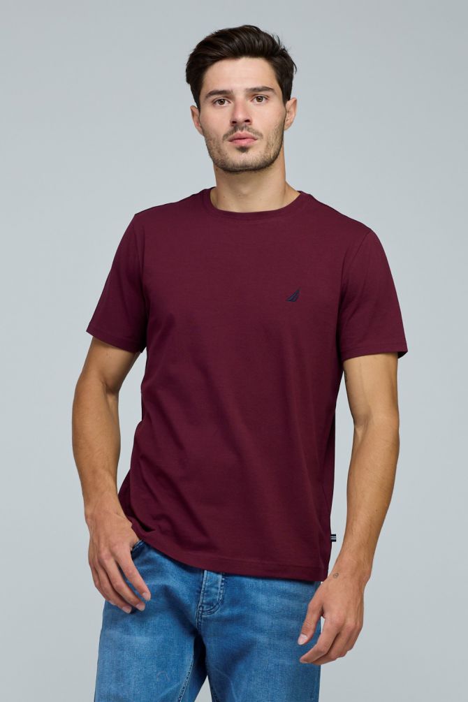 טי שירט בייסיק עם צווארון עגול ורקמת לוגו