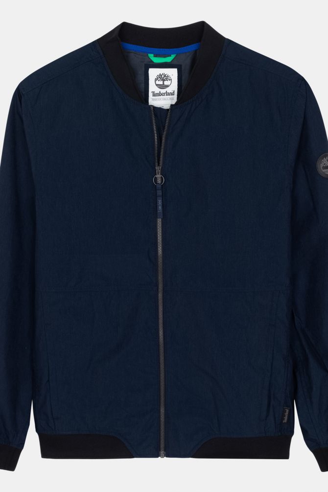 ג’קט בומבר מבד דק וקל משקל העמיד נגד מים