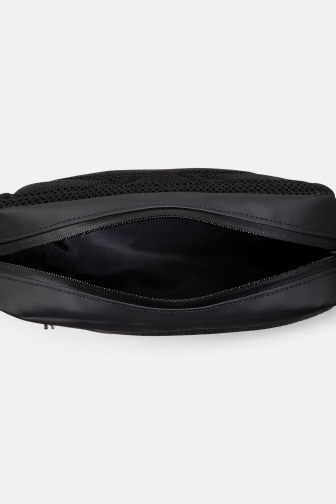 Weather-Ready Crossbody Bag תיק צד