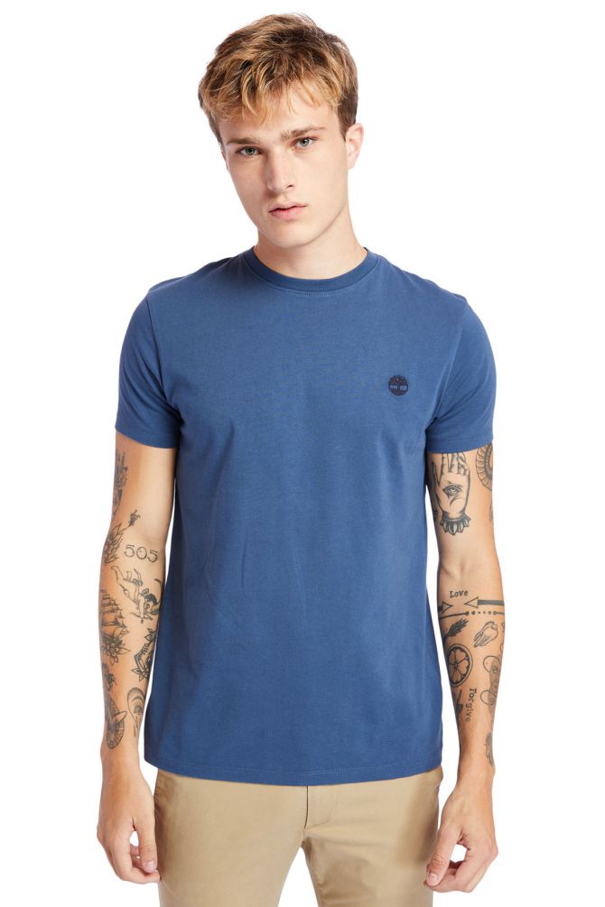 טי שירט ג’רסי מפתח עגול עם רקמת לוגו