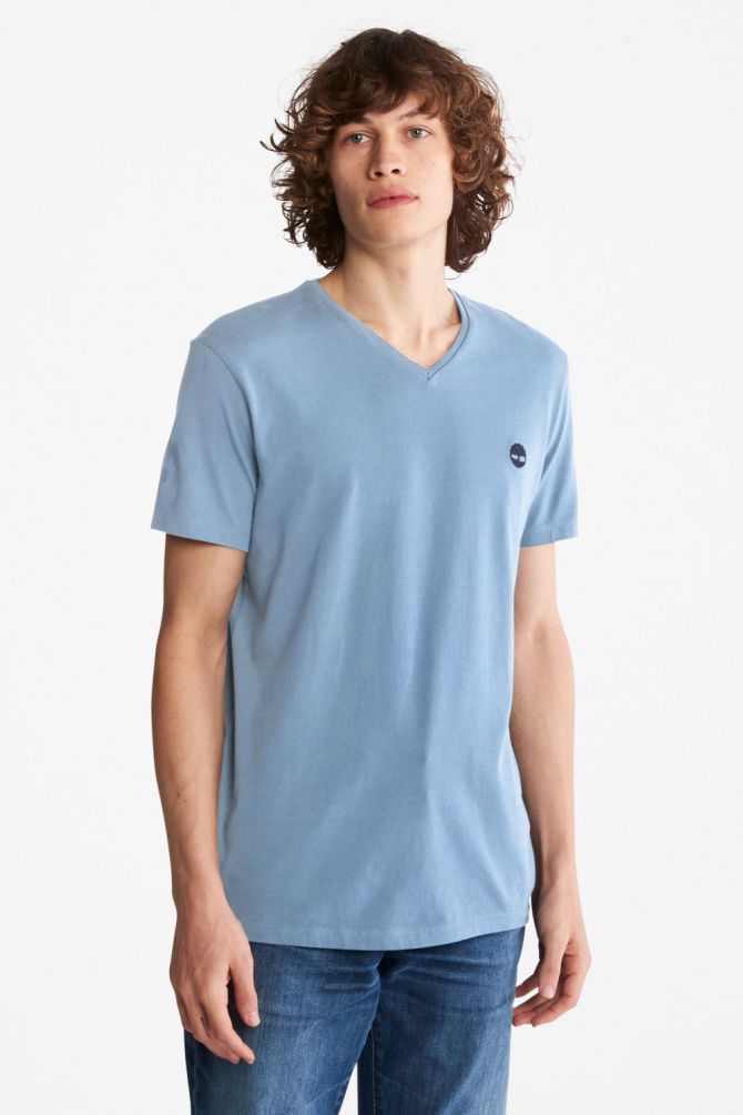 טי שירט ג’רסי מפתח וי עם רקמת לוגו