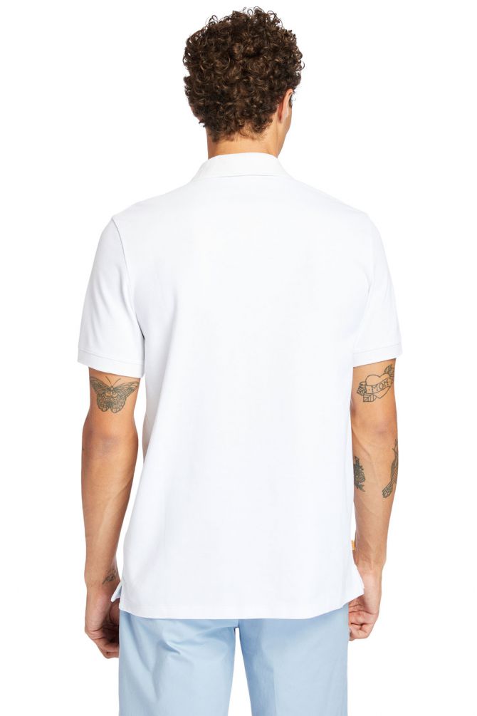 חולצת פולו עם כיתוב טימברלנד