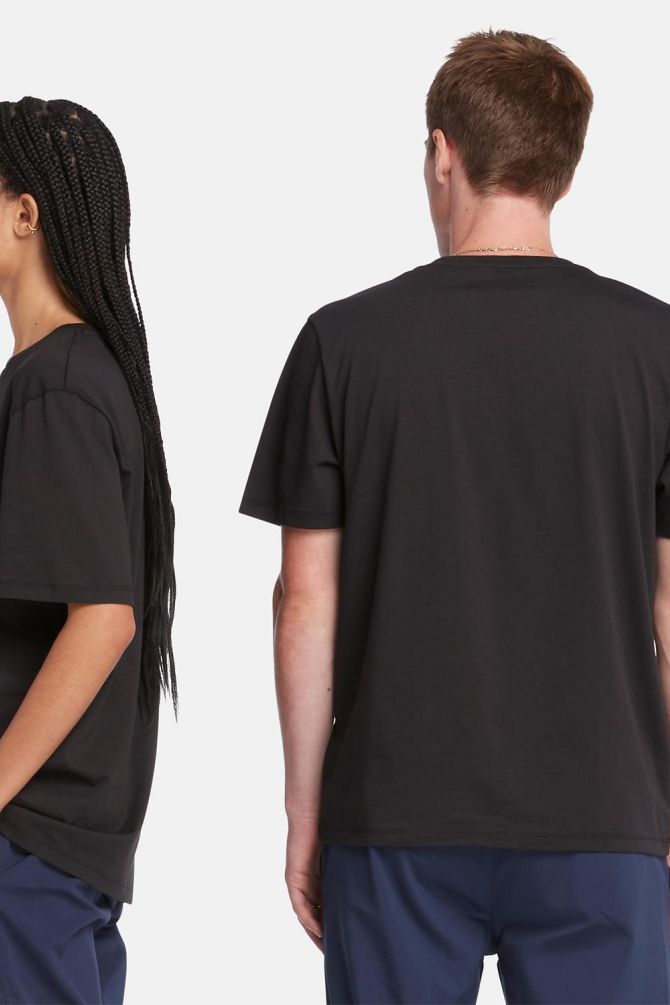 טי שירט Logo Stack עם הדפס יוניסקס