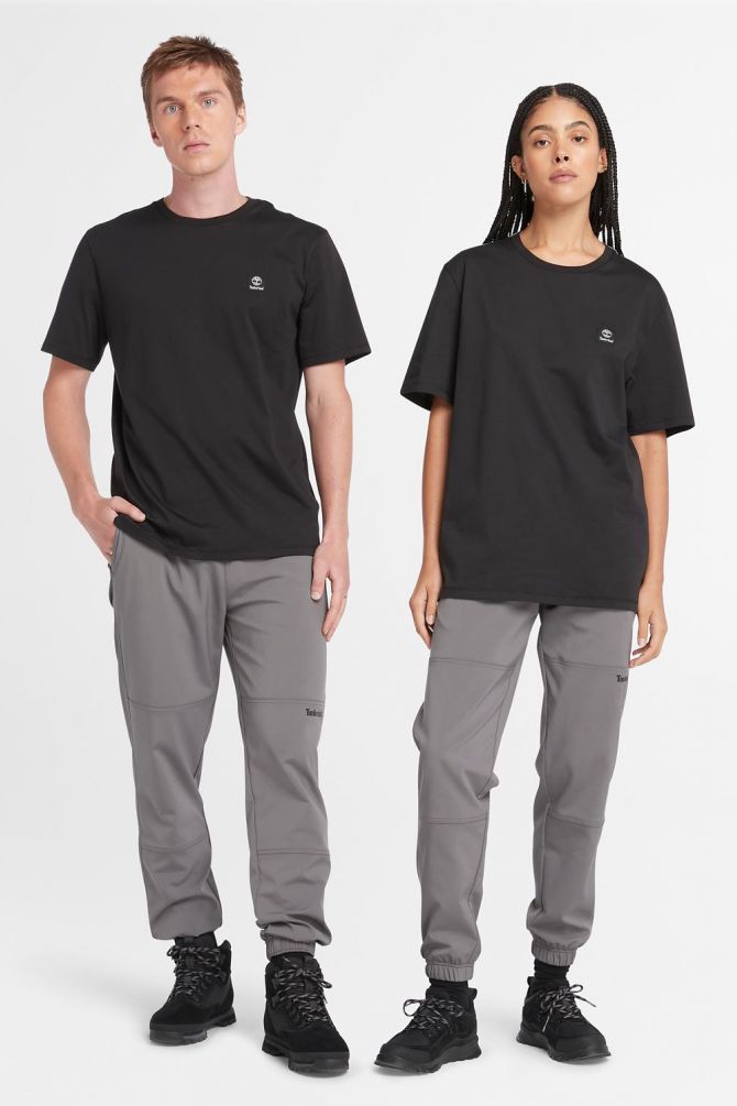 טי-שירט עם לוגו Timberland קטן יוניסקס