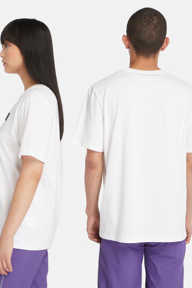 טי-שירט עם לוגו Timberland קטן יוניסקס