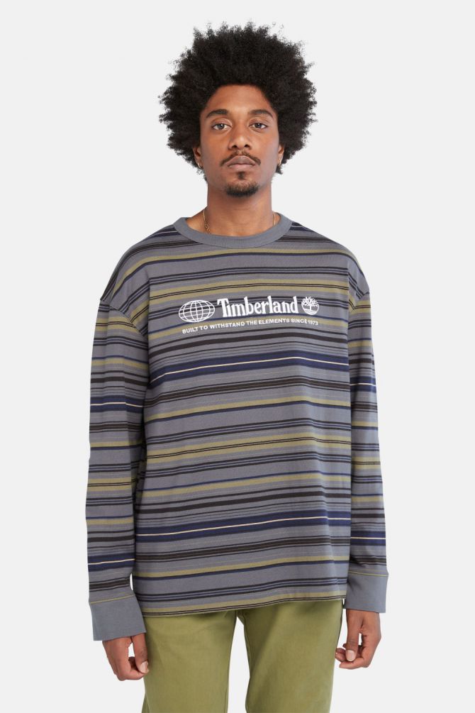 חולצה ארוכה בסגנון 90’ וצווארון עגול לגבר