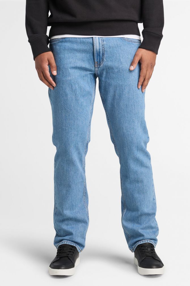 מכנסי ג’ינס גזרה ישרה לגברים