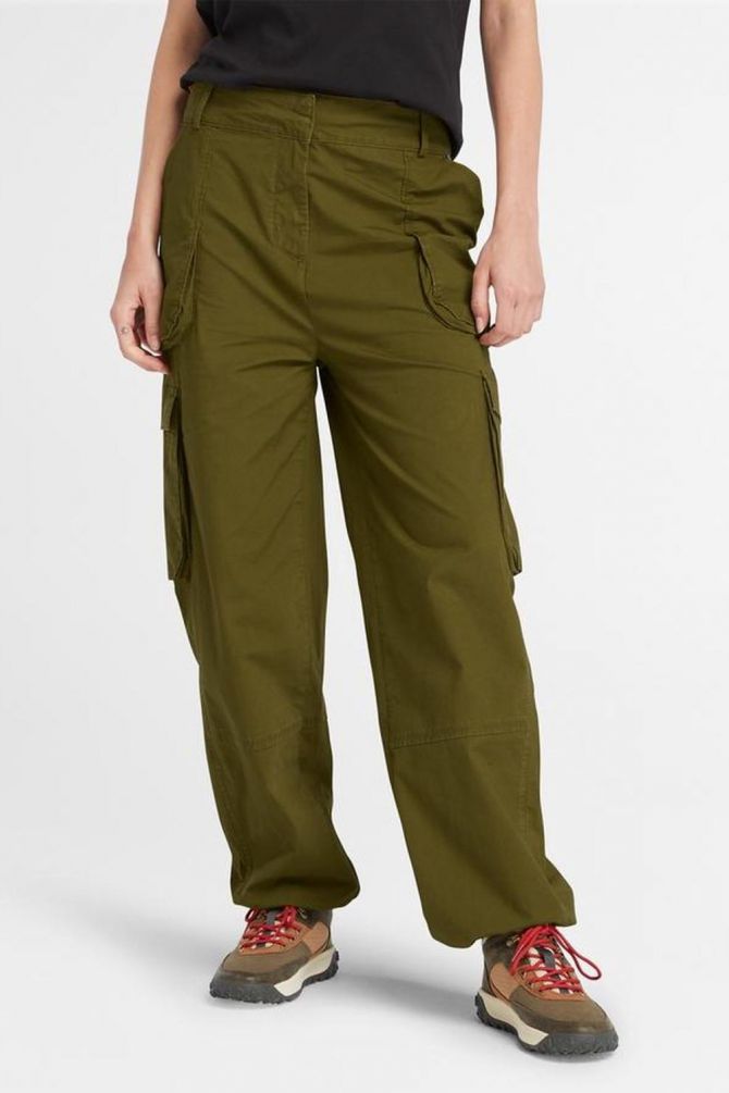 מכנסיים ארוגים פונקציונליים קארגו לנשים.