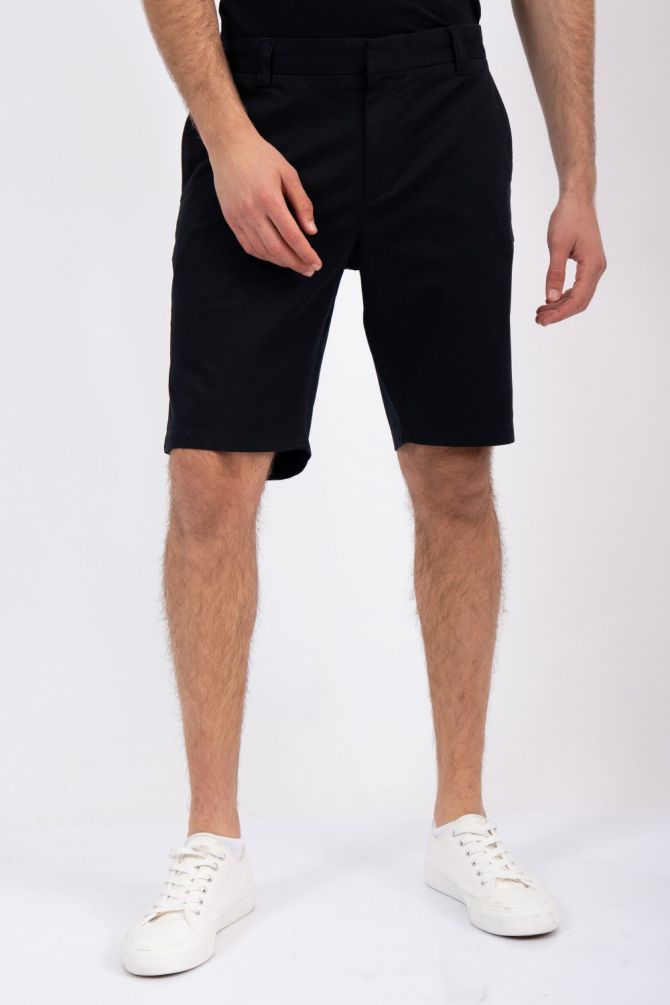 מכנסי ברמודה עם כיסים