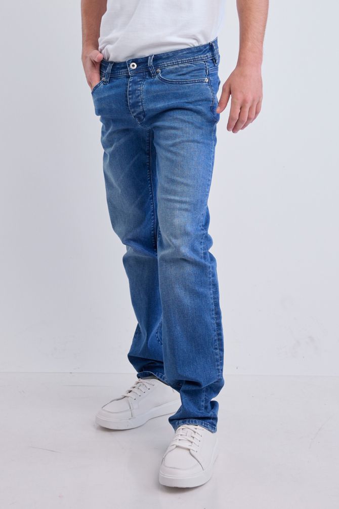 מכנסי ג’ינס Nautica ארוכים לגברים גזרה ישרה