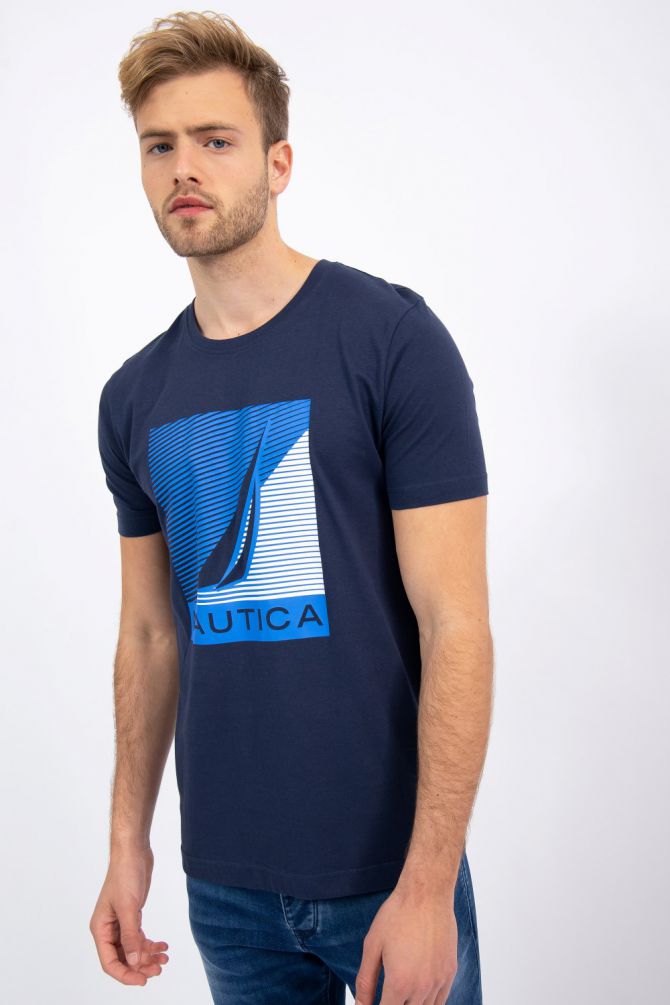 טי שירט בהדפס מפרשית בסגנון קולור בלוק