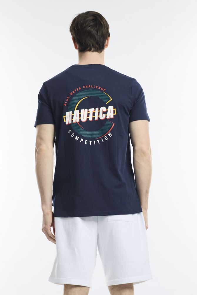 חולצת טי שירט לגבר עם לוגו נאוטיקה