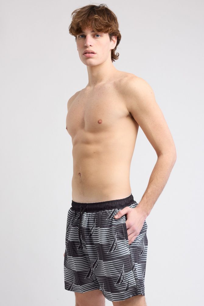 מכנסי בגד ים Nautica לגברים עם דוגמת מפרשיות