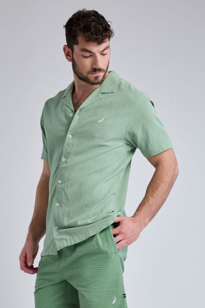 חולצת Nautica מכופתרת עם טקסטורה לגברים