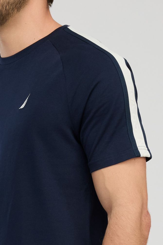 חולצת טי-שירט פסים קצרה לגברים