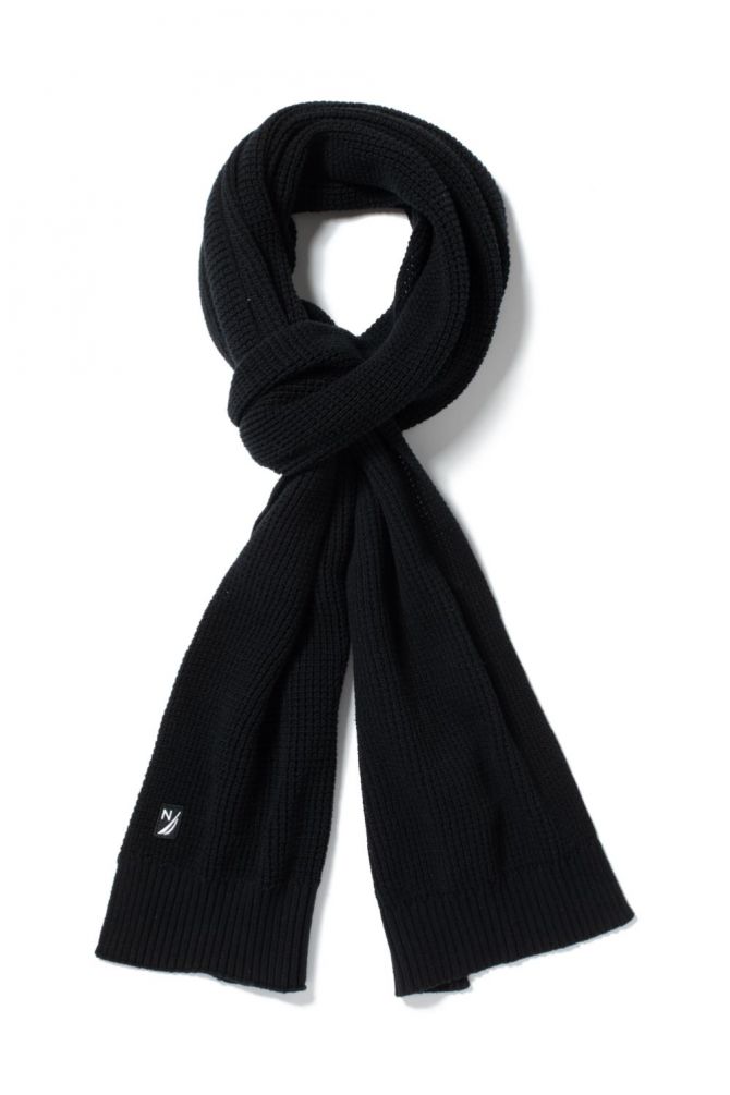 צעיף נאוטיקה מצמר נעים ורך