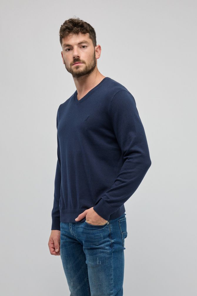 סוודר אלגנטי צווארון וי לגברים Nautica