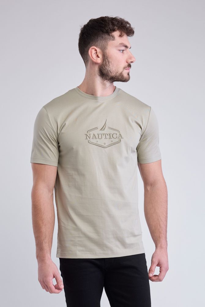טי שירט עם שרוולים קצרים וכיתוב Nautica תלת ממדי לגברים