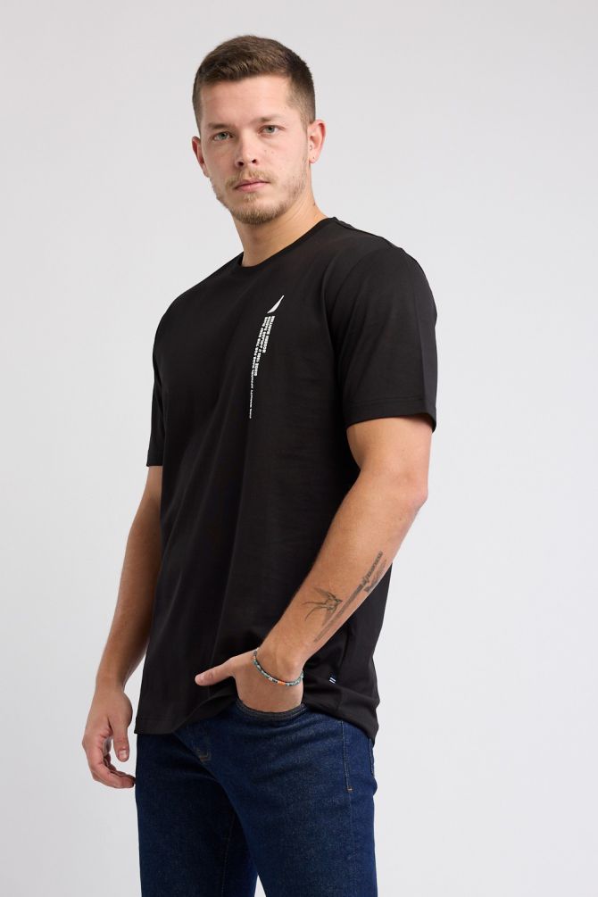 טי שירט עם שרוולים קצרים והדפס Nautica לגברים