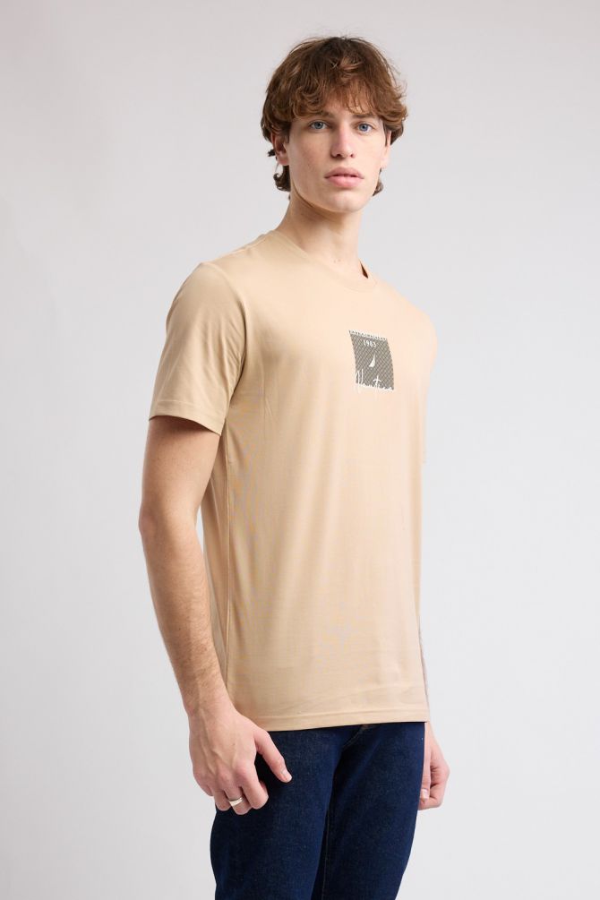 טי שירט עם שרוולים קצרים והדפס Nautica לגברים