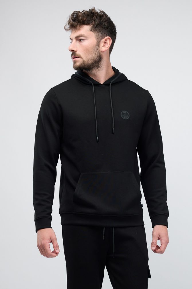 סווטשירט Nautica עם רקמה וקפוצ’ון לגברים