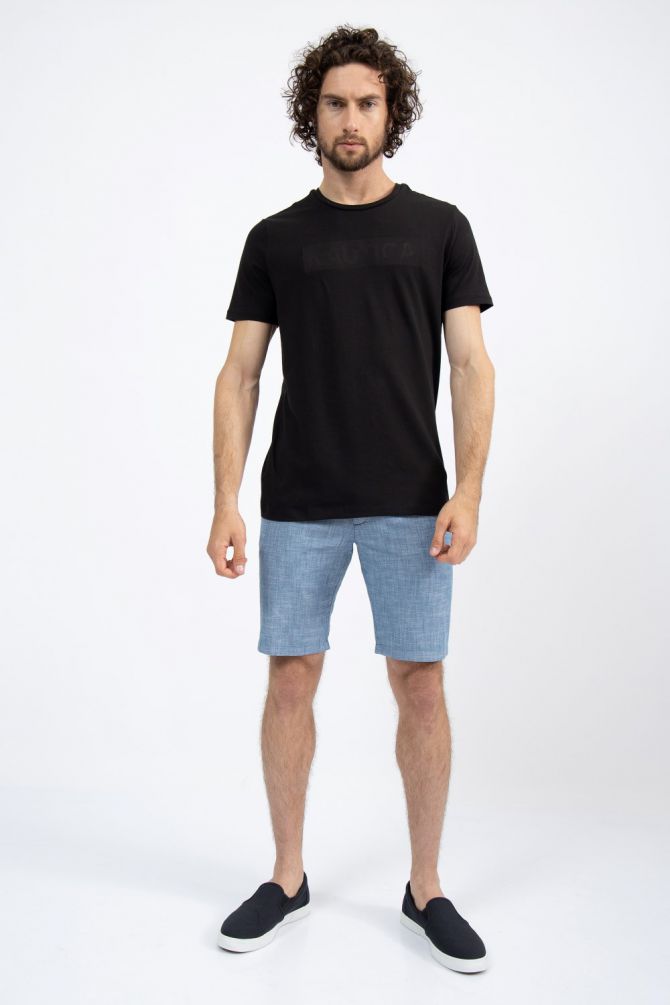 טי שירט בשילוב לוגו במראה עדין