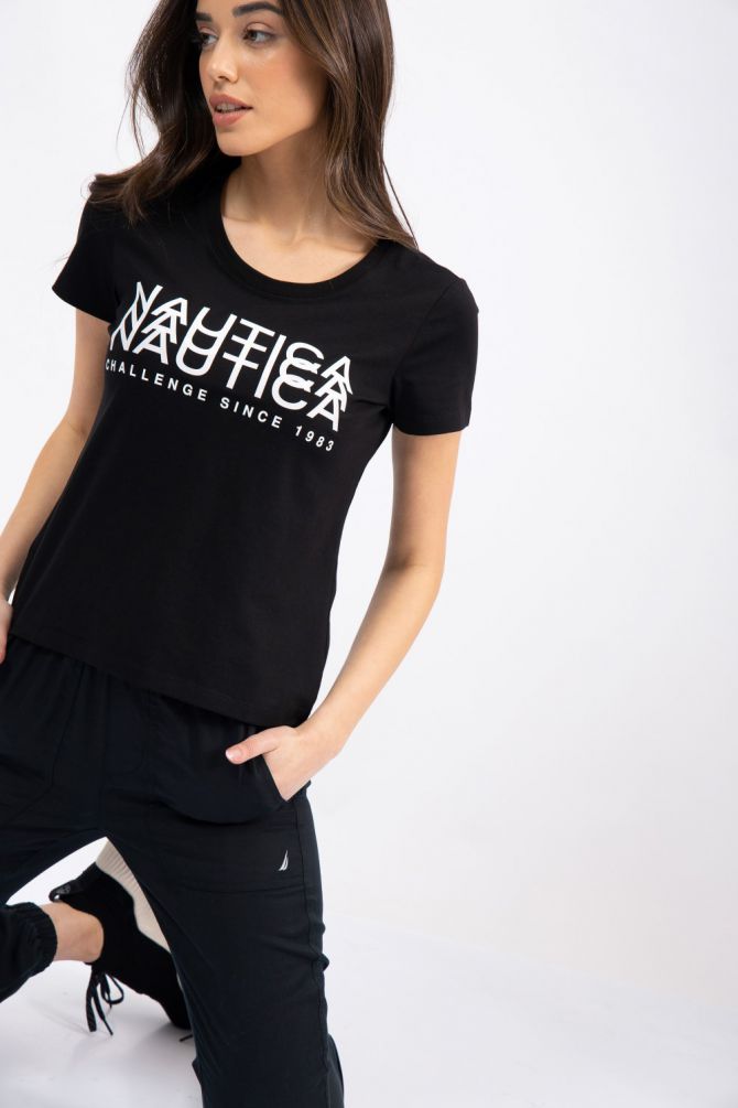 טי שירט בהדפס לוגו נאוטיקה משוכפל