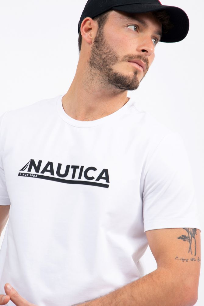 טי שירט עם לוגו נאוטיקה בהדפס תלת מימד