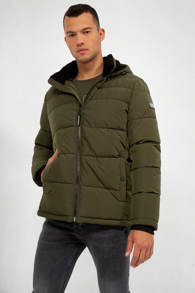 מעיל פוך עבה ומחמם במיוחד