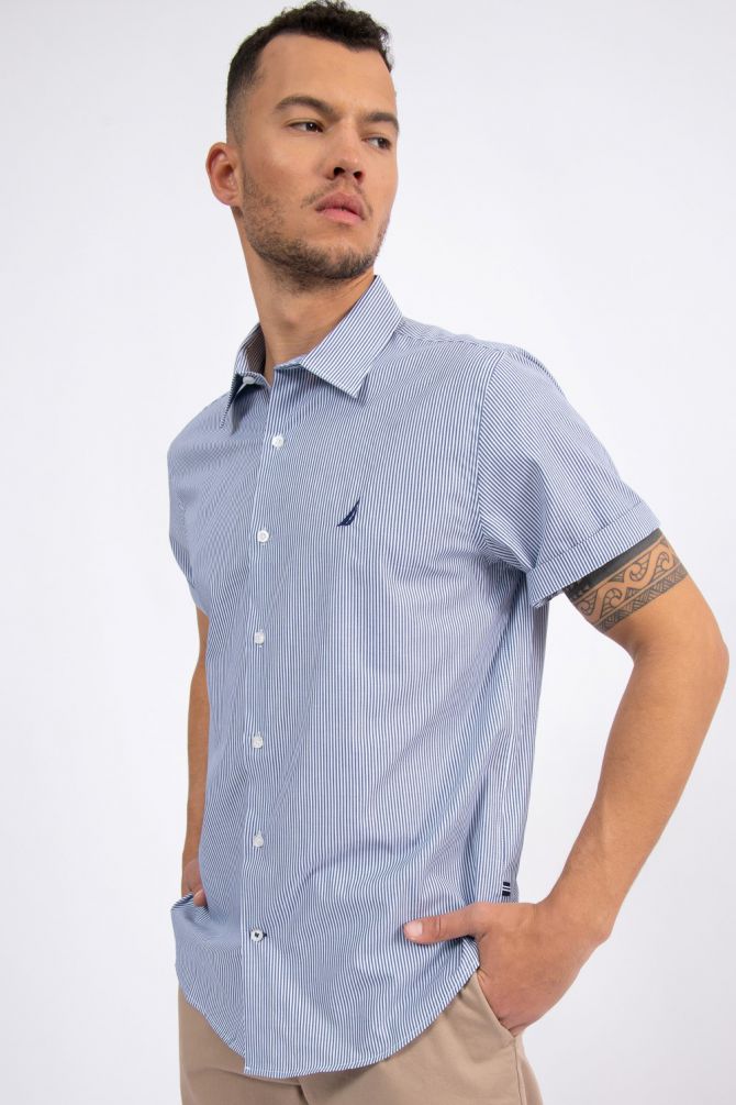 חולצה מכופתרת פסים CLASSIC FIT עם שרוולים קצרים