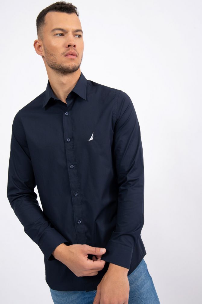 חולצה מכופתרת לגברים TAILORED FIT עם לוגו Nautica